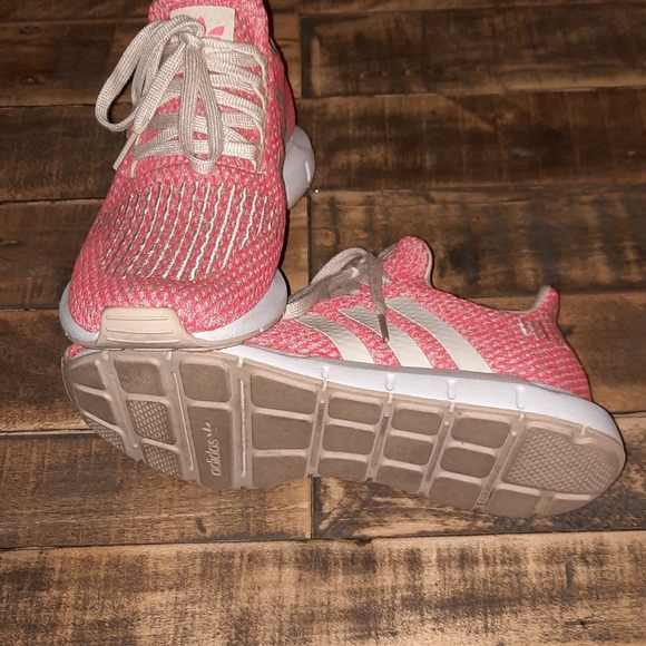 Adidas running shoes - Picture 4 of 4